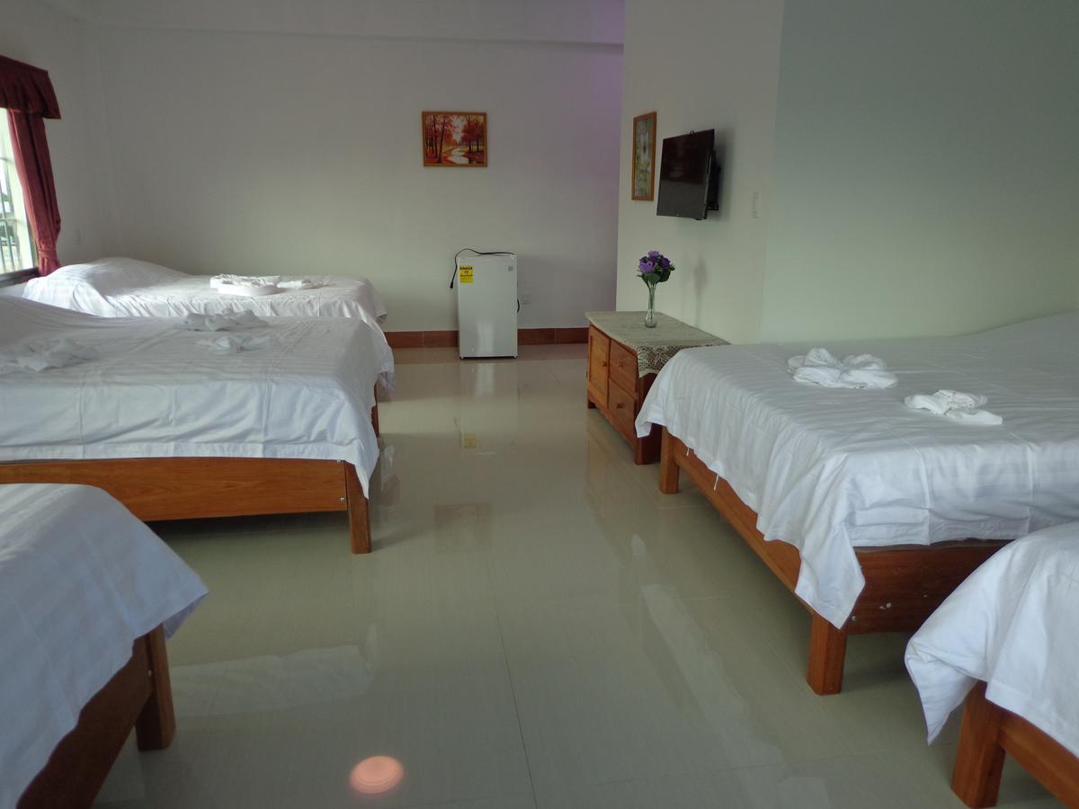 Enjoy Hotel Caye Caulker Exterior photo